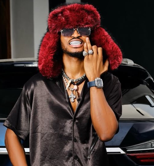 Wayinmi – Biography, Early Life, Career, Discography