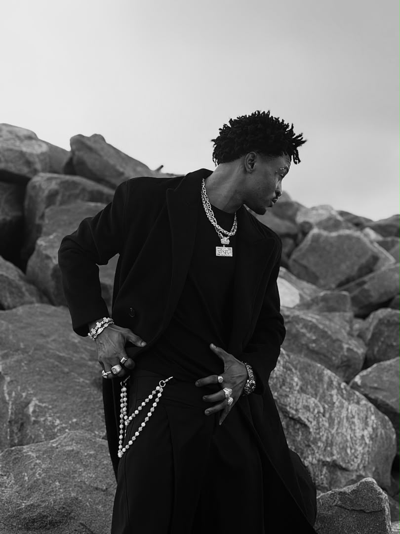 EL Yinmi unveils a new era with 20-track album “Art of Yinmi” and new single “To the Moon”